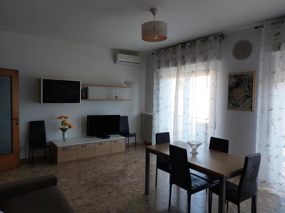 Casa Marinella Daire San Giovanni Lupatoto Dış mekan fotoğraf